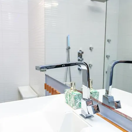 Apartman Dwupoziomowy, Rodzinny Apartament. Ochrona, Garaz. *