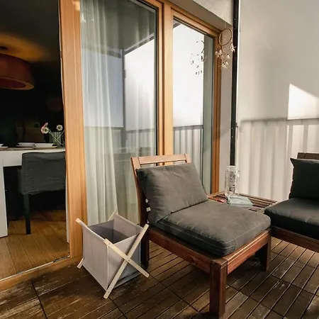 Dwupoziomowy, Rodzinny Apartament. Ochrona, Garaz. *