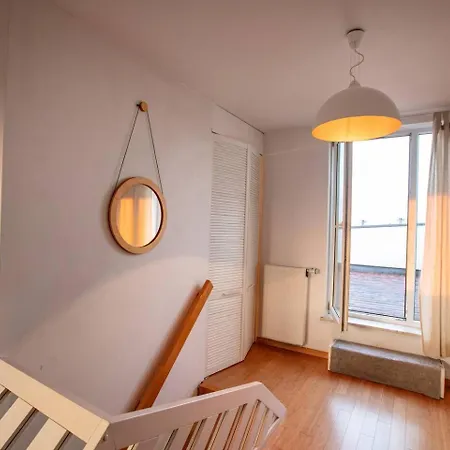 Dwupoziomowy, Rodzinny Apartament. Ochrona, Garaz.