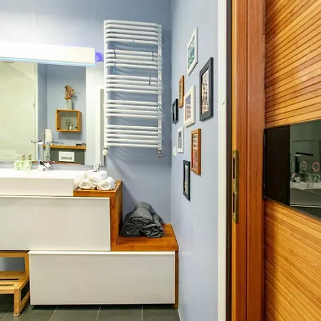 Dwupoziomowy, Rodzinny Apartament. Ochrona, Garaz. * Varsó