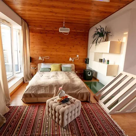 Dwupoziomowy, Rodzinny Apartament. Ochrona, Garaz. Apartment Warschau