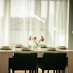 Lejlighed Dwupoziomowy, Rodzinny Apartament. Ochrona, Garaz.