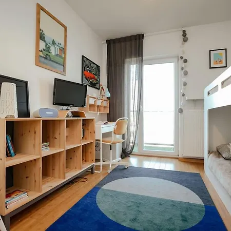 Apartmán Dwupoziomowy, Rodzinny Apartament. Ochrona, Garaz. *
