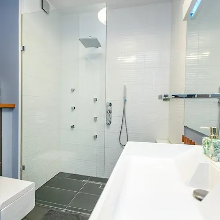 Dwupoziomowy, Rodzinny Apartament. Ochrona, Garaz. * Varšava